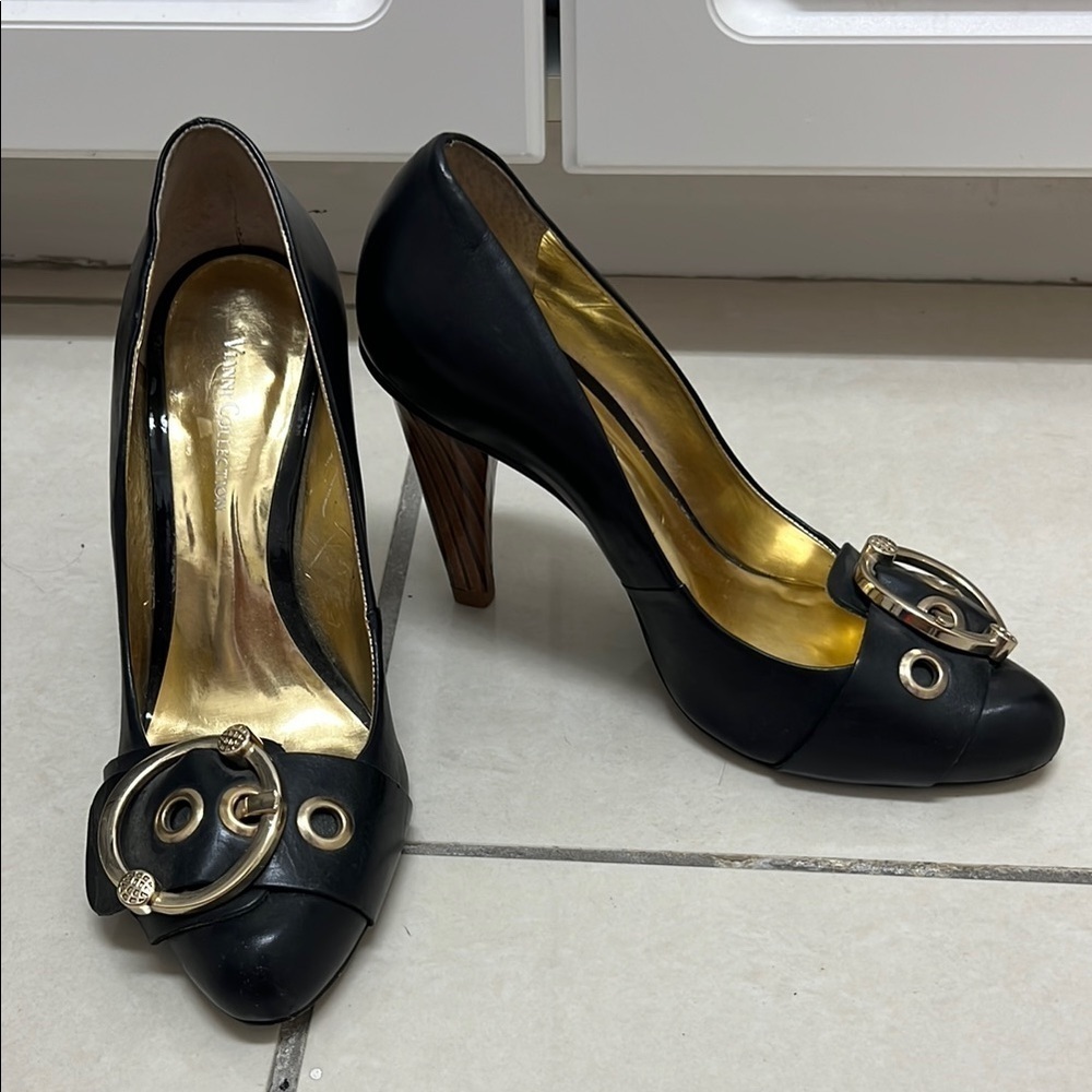 Elegant Black Leather Heels with Gold Accents | Size 8